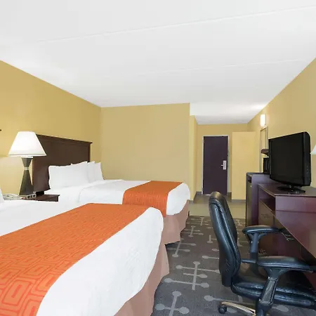 Hotel Howard Johnson By Wyndham Saugerties Exterior foto