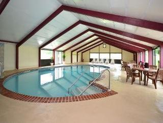 Hotel Howard Johnson By Wyndham 2*