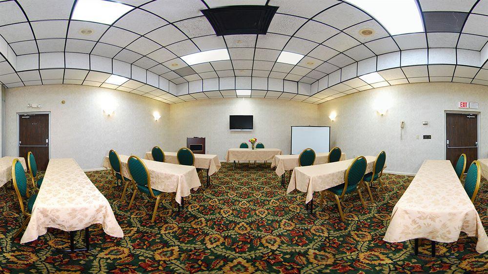 Howard Johnson By Wyndham 2*