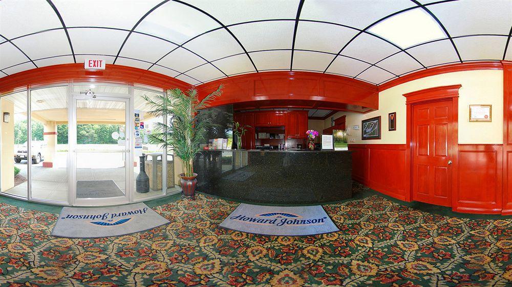 Howard Johnson By Wyndham 2*