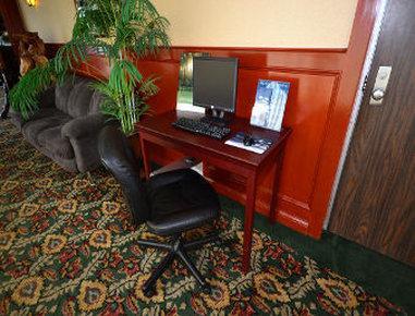 Howard Johnson By Wyndham Hotel 2*