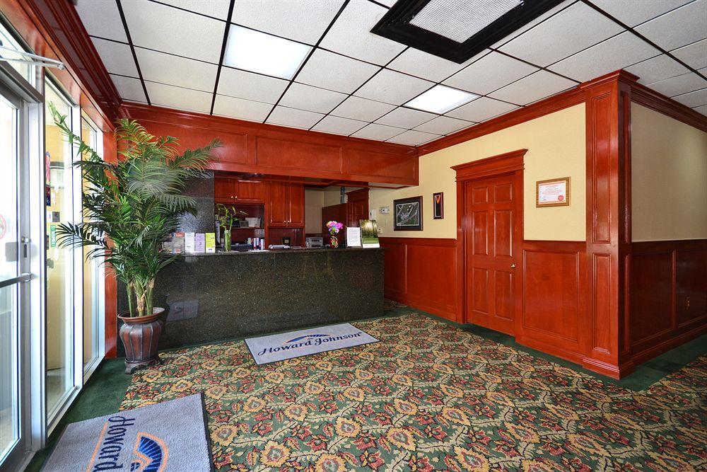 Hotel Howard Johnson By Wyndham 2*